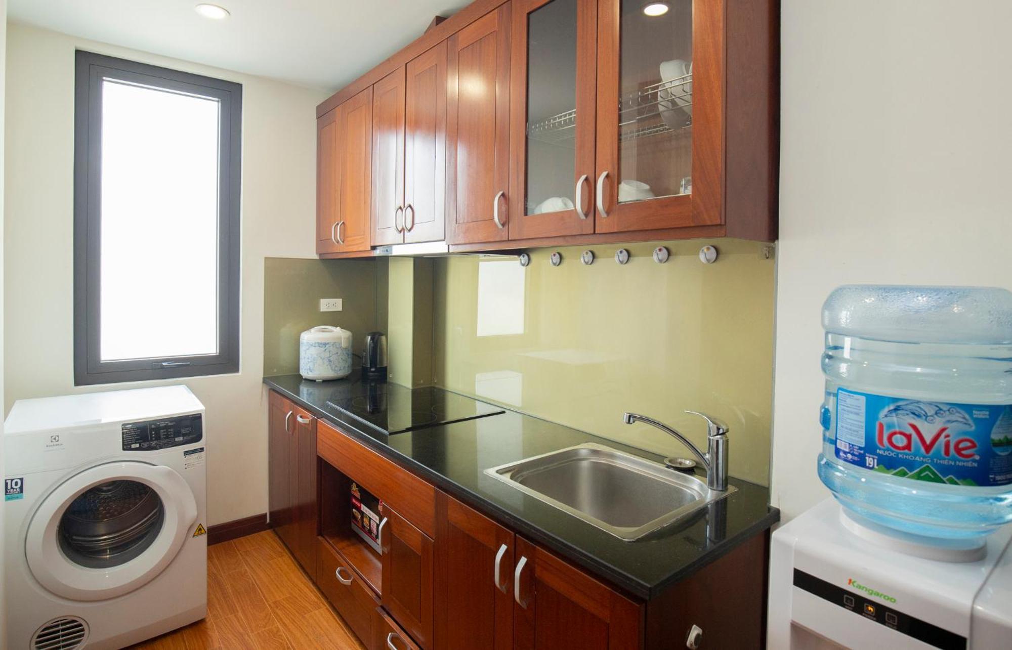 Sumitomo10 Apartment - Lane 12 Dao Tan Street Ανόι Εξωτερικό φωτογραφία